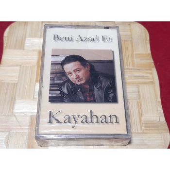 KAYAHAN BENİ AZAD ET MÜZİK KASET