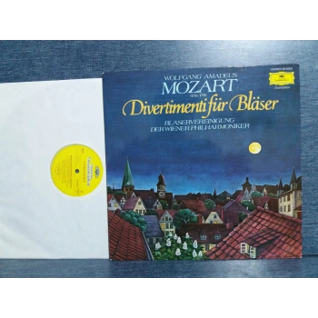 MOZART DIVERTIMENTI FÜR BLASER