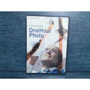ONE HOUR PHOTO DVD FİLM (İNGİLİZCE)