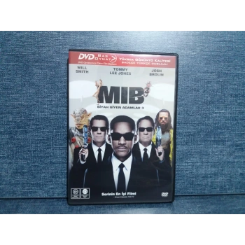 SİYAH GİYEN ADAMLAR 3 DVD FİLM BAS OYNAT