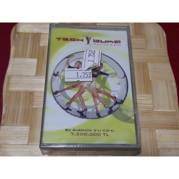 Q GIRLS TECH BUKA FEAT MÜZİK KASET