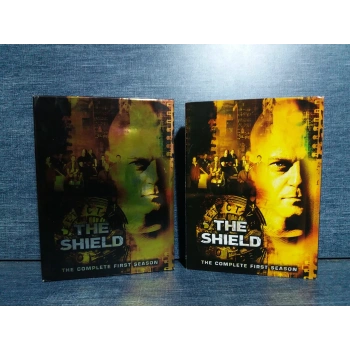 THE SHIELD FIRST SEASON DVD BOX (İNGİLİZCE-4 CD) Colector seri