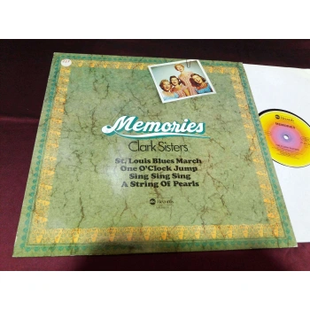 CLARK SISTERS  MEMORIES