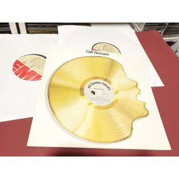 CLIFF RICHARD 40 GOLDEN GREATS    2 LP