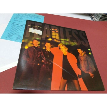 EIGHTH WONDER FEARLESS