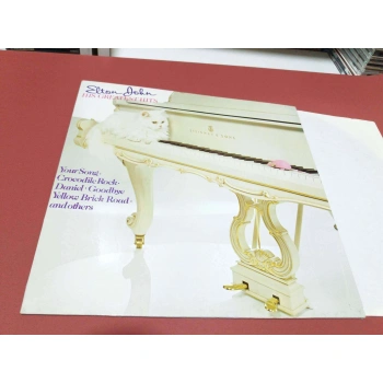 ELTON JOHN GREATEST HITS