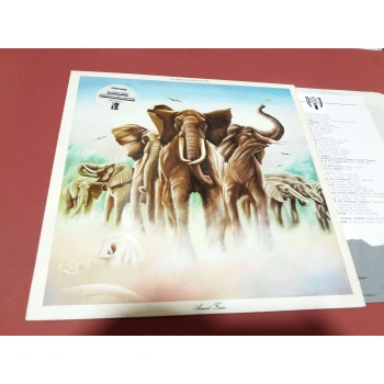 ELVIS COSTELLO THE ATTRACTIONS ARMED