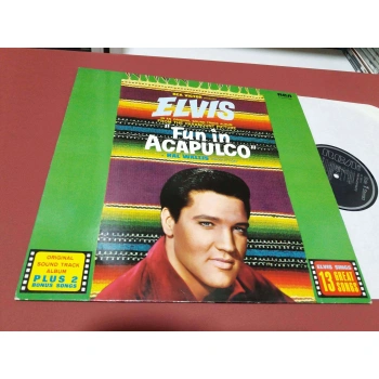 ELVIS FUN IN ACAPULCO