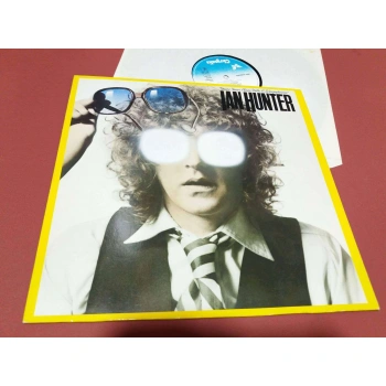 IAN HUNTER NEVER ALONE WITH A SHIZOPHRENIC
