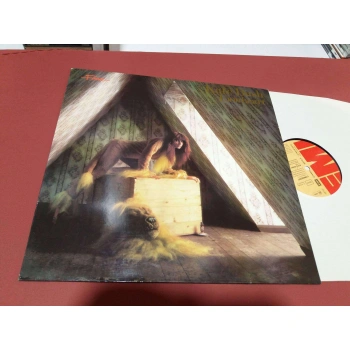 KATE BUSH LION HEART