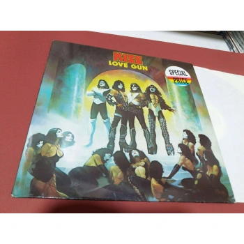 KISS LOVE GUN