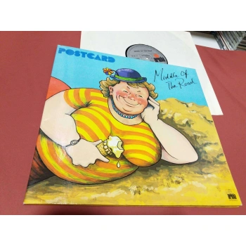 MIDDLE OF THE ROAD POSTCARD