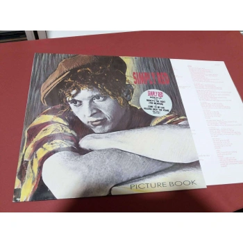 SIMPLY RED PICTURE BOOK