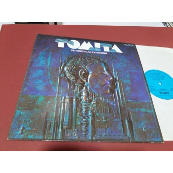 TOMITA PICTURES AT AN EXHIBITION