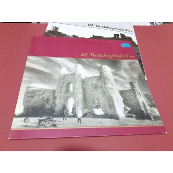 U2 THE UNFORGETTABLE FIRE