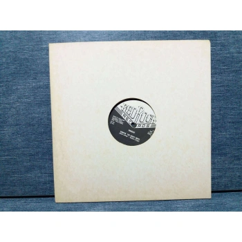 VOGGUE DANCIN THE NIGHT AWAY MAXI LP