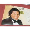 JULIO IGLESIAS 1100 AIR PLACE