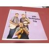 THE KINGSTON TRIO STRING ALON