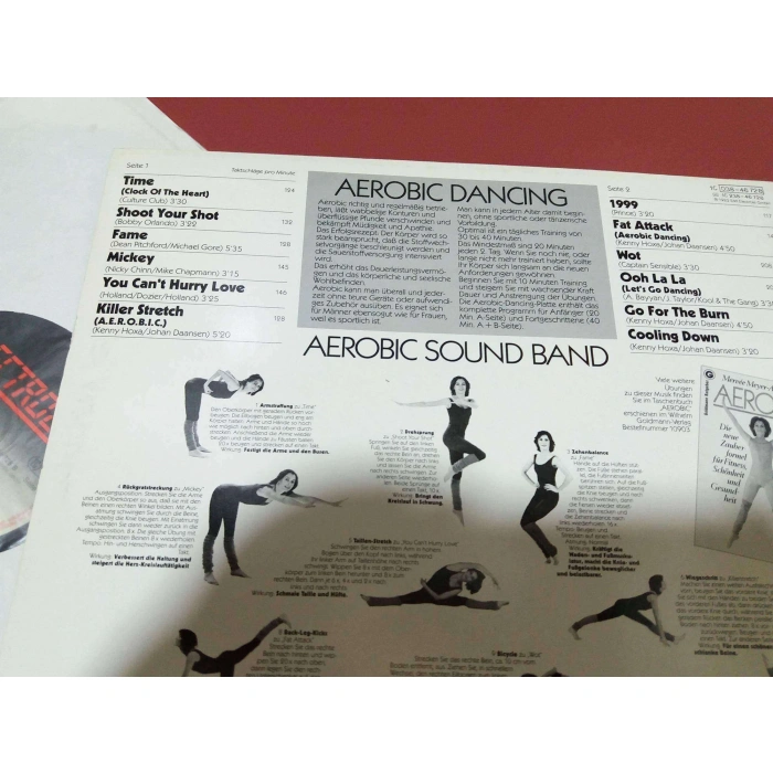 AEROBIC DANCING SOUND BAND