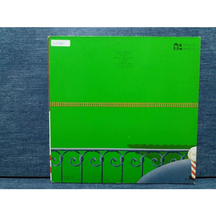 ANGELO BRANDUARDI COGLI LA PRIMA MELA