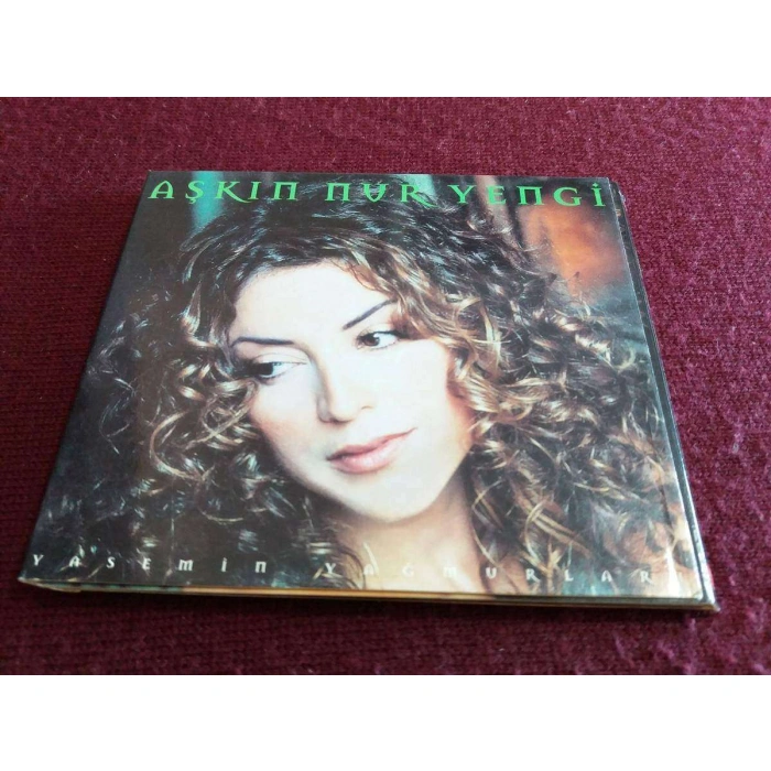 AŞKIN NUR YENGİ YASEMİN YAĞMURLARI