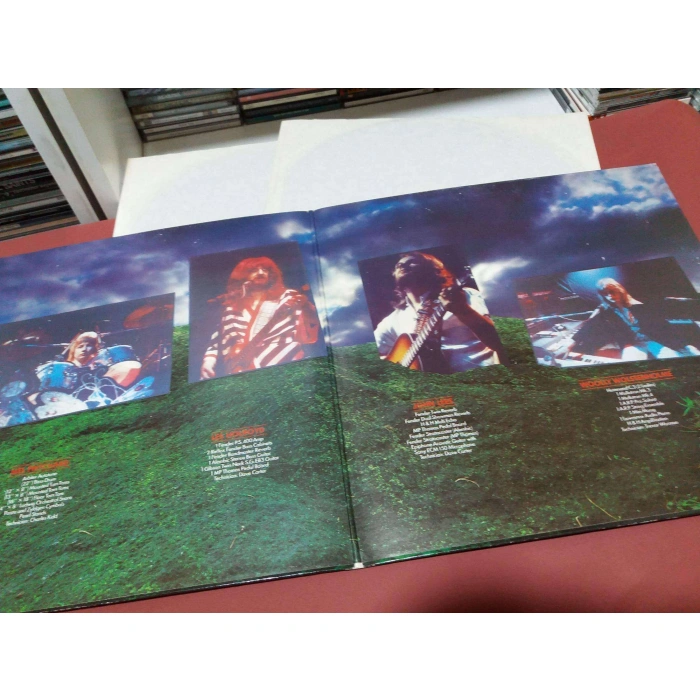 BARCLAY JAMES HARVEST LIVE TAPES  2 LP