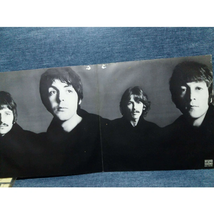 BEATLES LOVE SONGS (BULGAR PRESS)   2 LP