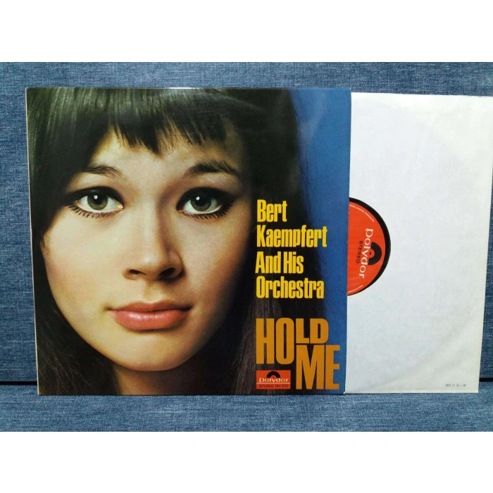 BERT KAEMPFERT HOLD ME