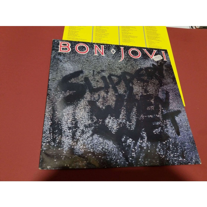 BON JOVI SLIPPERY WHEN WET