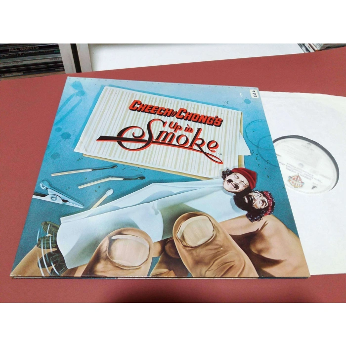 CHEECH CHONGS UP IN SMOKE