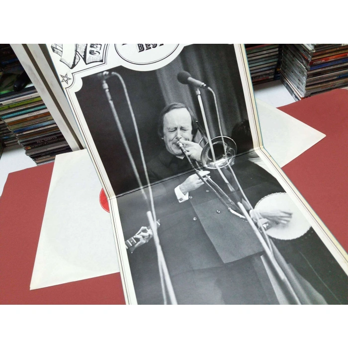 CHRIS BARBERS JAZZ BAND BEST    2 LP