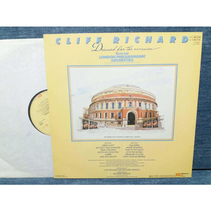 CLIFF RICHARD DRESSED