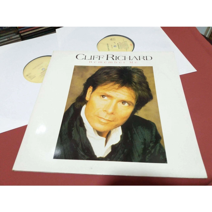 CLIFF RICHARD REMEMBER ME   2 LP