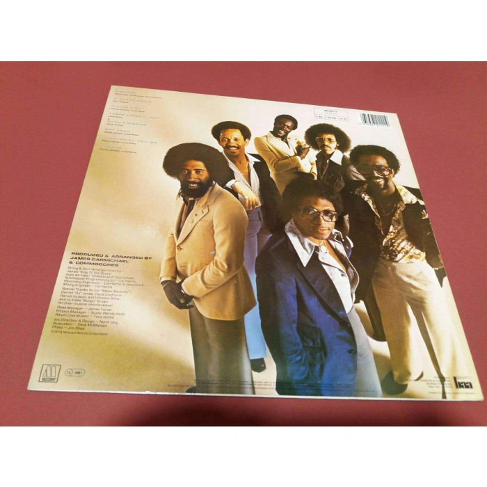 COMMODORES NATURAL HIGH