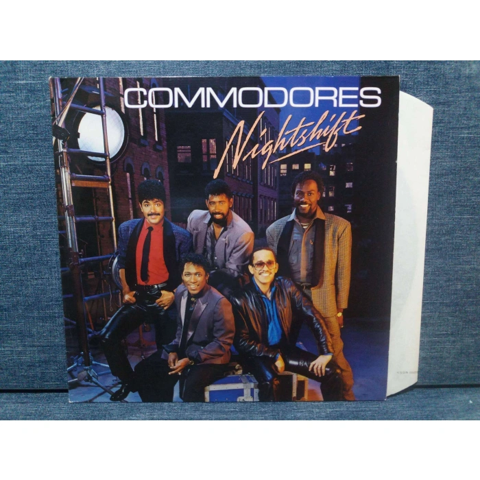 COMMODORES NIGHTSHIFT