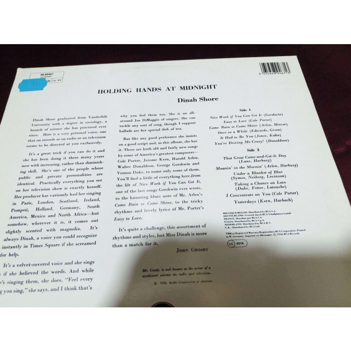 DINAH SHORE HOLDING HANDS AT MIDNIGHT