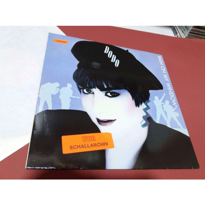 DODO RAIN ON MY WINDOW MAXI LP