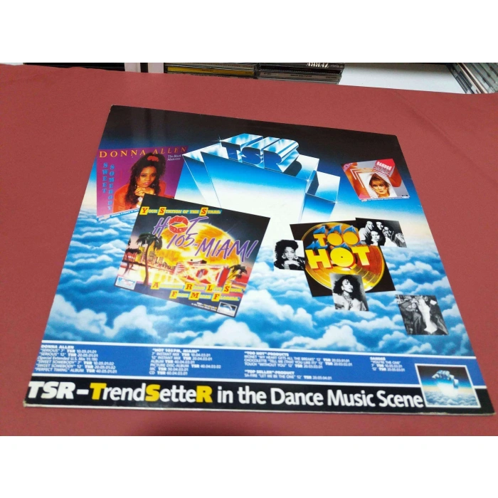 DONNA ALLEN BLACK MADONNA MAXI LP