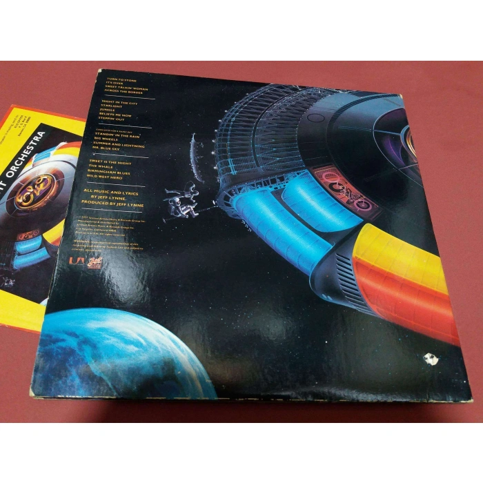 ELECTRIC LIGHT ORCHESTRA OUT OF THE BLUE    2 LP