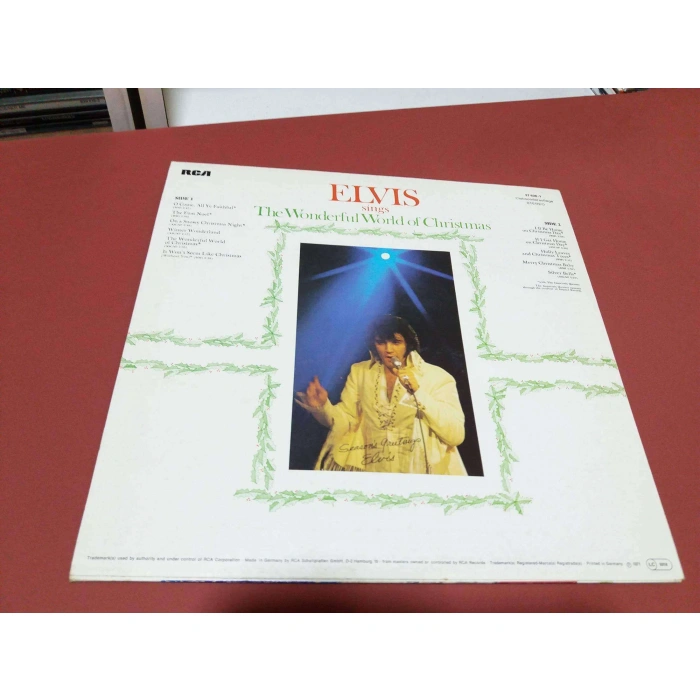 ELVIS WONDERFUL WORLD OF CHRISTMAS