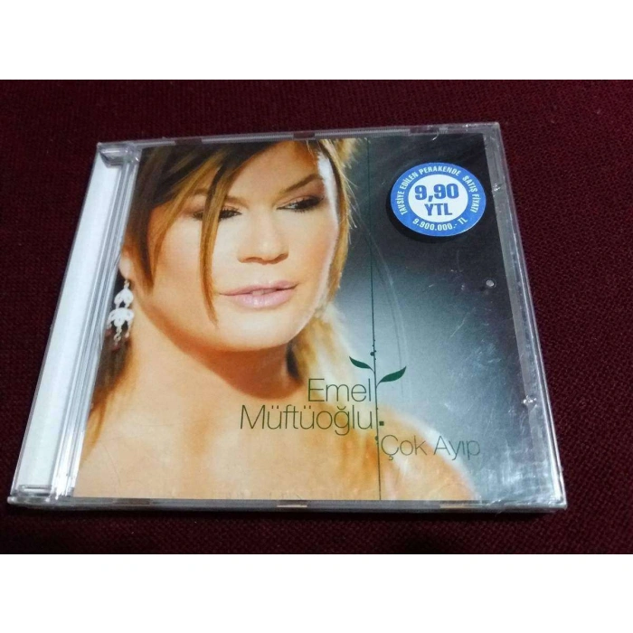 EMEL MÜFTÜOĞLU ÇOK AYIP (SIFIR)