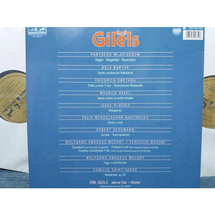 EMIL GILELS WITH RECORDINGS NEVER BEFORE ISSUED   2 LP