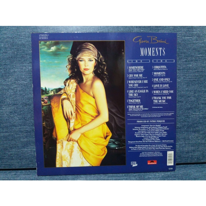 GLORIA BRUNI MOMENTS