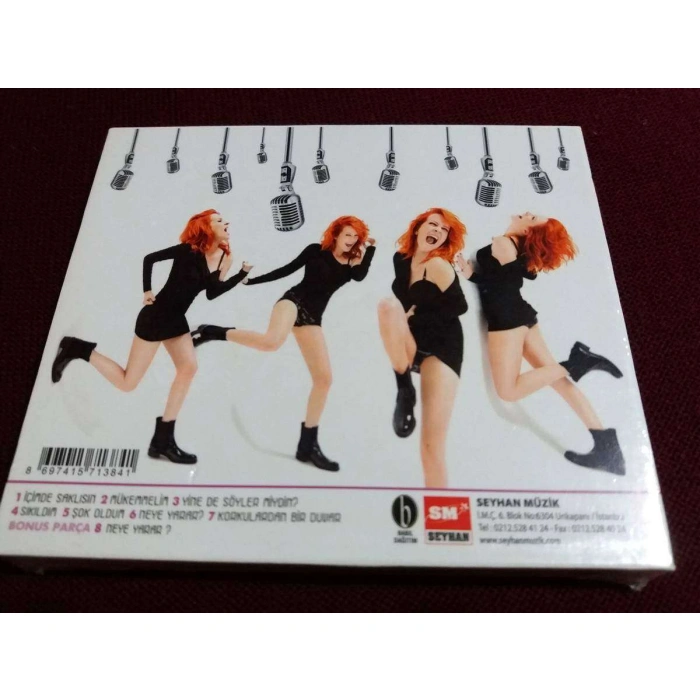 HALE CANEROĞLU İÇİMDE SAKLISIN (SIFIR)