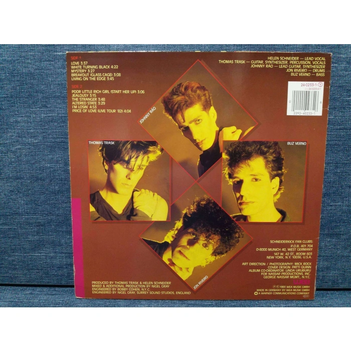 HELEN SCHNEIDER THE KICK BREAKOUT