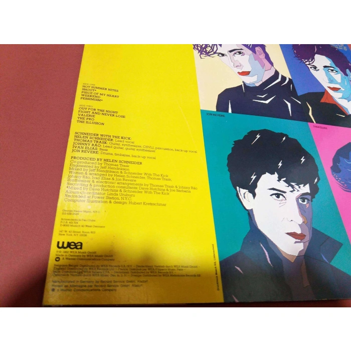 HELEN SCHNEIDER WITH THE KICK  EXPOSED