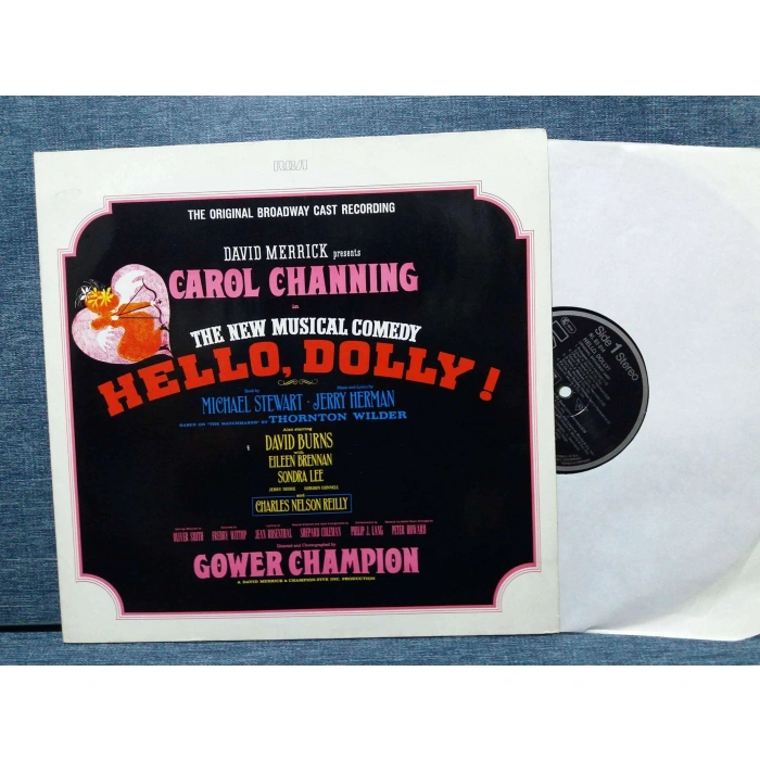 HELLO DOLLY MUCIAL COMEDY