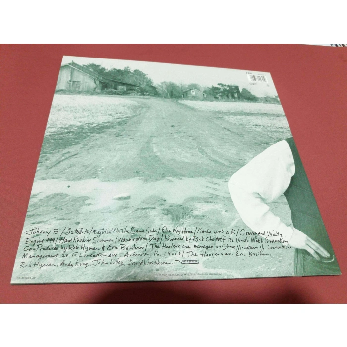 HOOTERS ONE WAY HOME