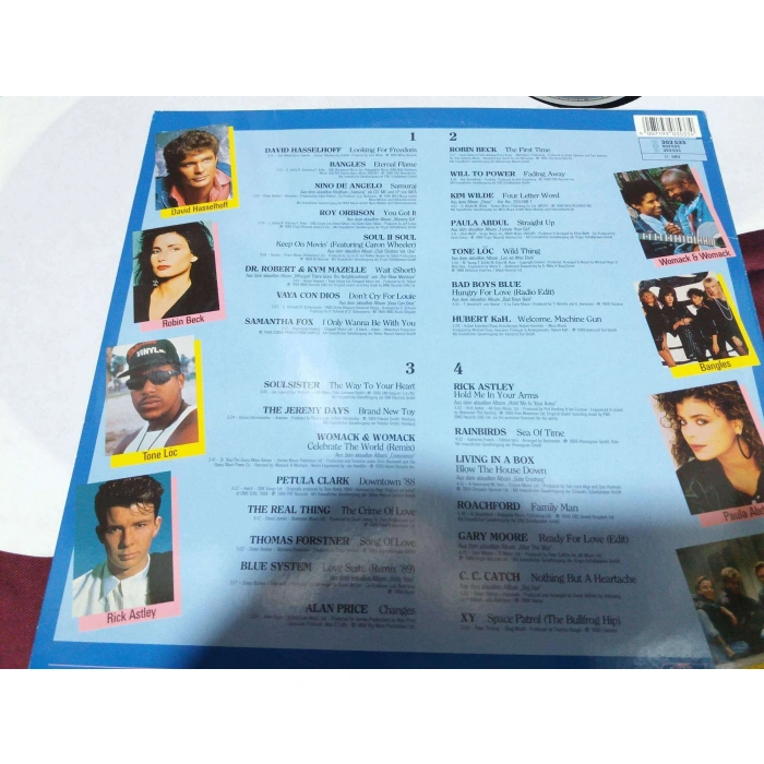 HOT AND FRESH INTERNATIONAL HITS 2 LP