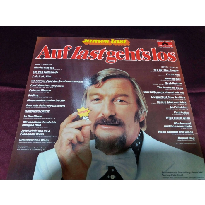 JAMES LAST AUF LAST GETH LOS